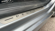 Peugeot 208 1.2 PureTech 100 Allure Premium + 5dr Petrol Hatchback